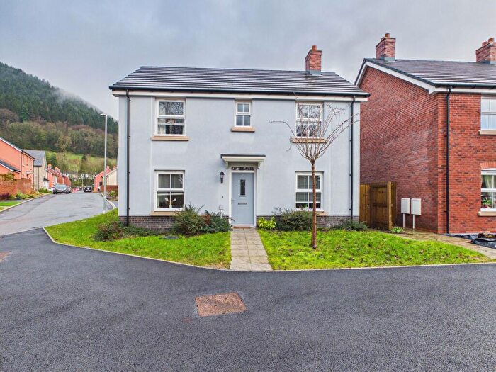 3 Bedroom Detached House For Sale In Llanfoist, Abergavenny, NP7