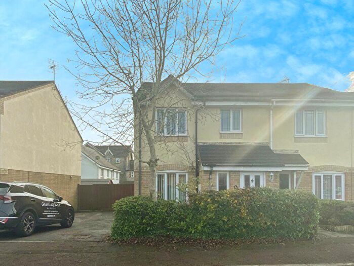 3 Bedroom House To Rent In Gerddi Quarella, Bridgend, CF31