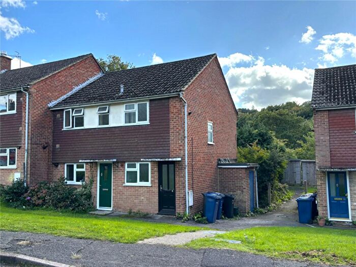 1 Bedroom Maisonette For Sale In Border End, Border Road, Haslemere, Surrey, GU27