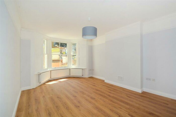 1 Bedroom Flat To Rent In Highbury Hill, London, N5
