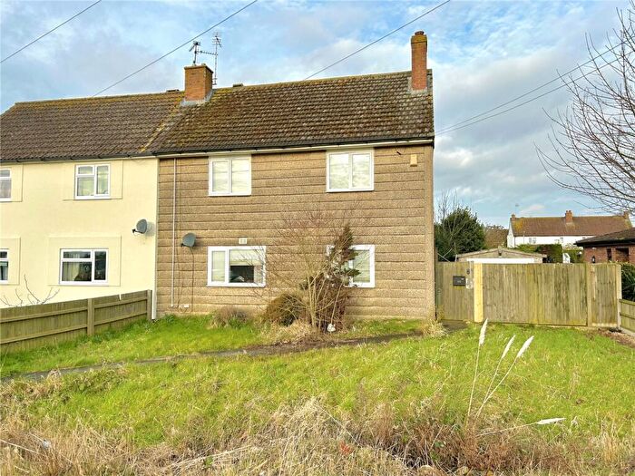 3 Bedroom Semi-Detached House For Sale In Delgate Bank, Weston, Spalding, Lincolnshire, PE12