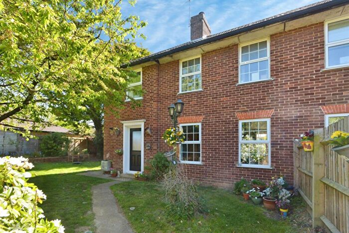 3 Bedroom Semi-Detached House For Sale In Crawley Road, Woburn, Milton Keynes, MK17