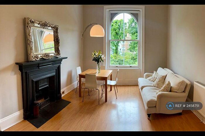 1 Bedroom Flat To Rent In Highbury New Park, London, N5