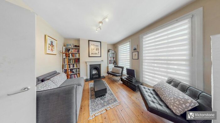 1 Bedroom Flat To Rent In Bayham Street, Mornington Crescent, Camden, NW1