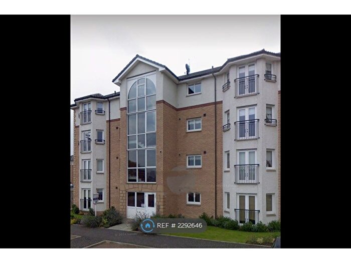 2 Bedroom Flat To Rent In Highgrove Court, Renfrew, PA4