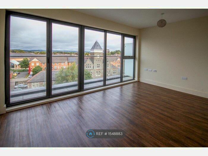 1 Bedroom Flat To Rent In Wellington House, Cardiff, CF11