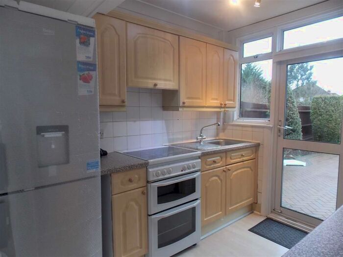 3 Bedroom Semi-Detached House To Rent In Windsor Road, Harrow, Middlesex HA3