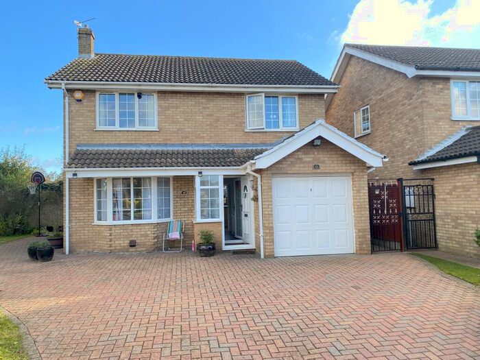 4 Bedroom Detached House To Rent In Gloucester Road, Grantham, NG31