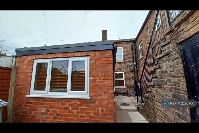 1 Bedroom Flat To Rent In Lansdowne Street, Macclesfield, SK10
