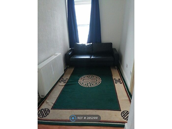 2 Bedroom Flat To Rent In Pearson St, Cardiff, CF24