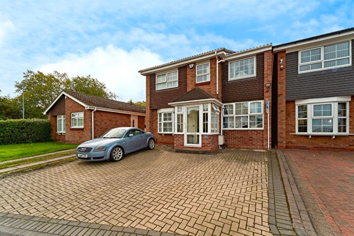 4 Bedroom Detached House For Sale In Europa Avenue, West Bromwich, B70
