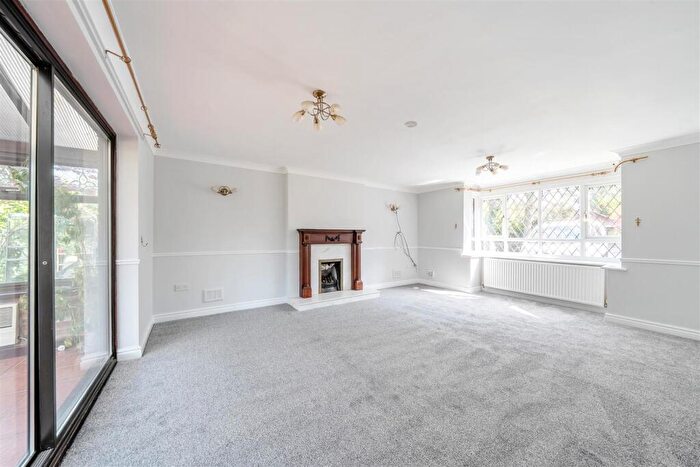 4 Bedroom Detached House To Rent In The Oaks, St. Michaels, PR3