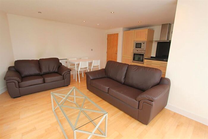 2 Bedroom House To Rent In McClintock House, Leeds Dock, LS10
