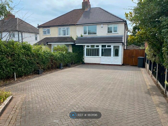 3 Bedroom Semi-Detached House To Rent In Chase Rd, Burntwood, WS7