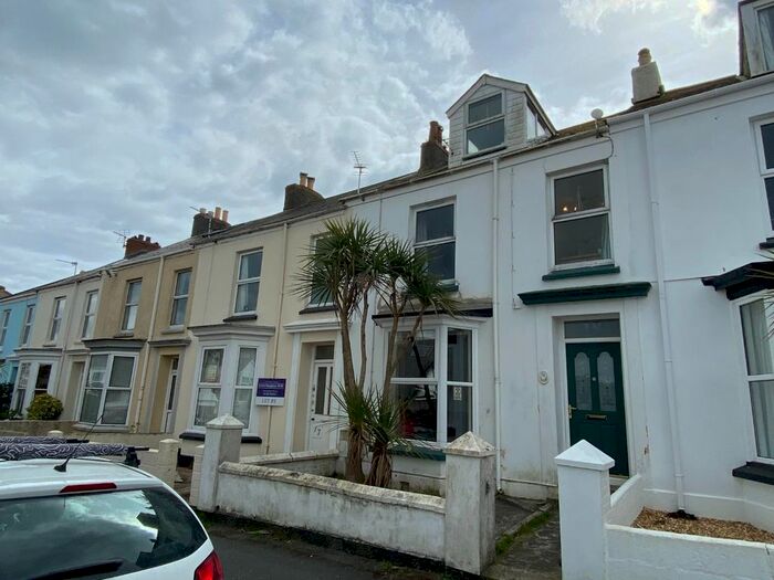 5 Bedroom Property To Rent In Budock Terrace, Falmouth, TR11