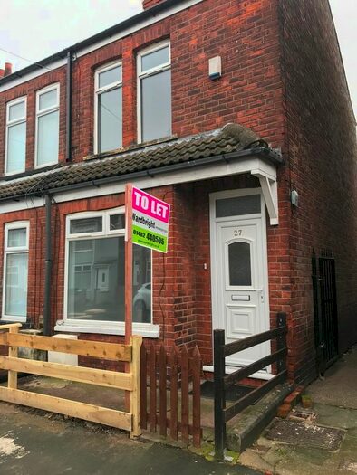 2 Bedroom Terraced House To Rent In Essex Street, Hull, HU4