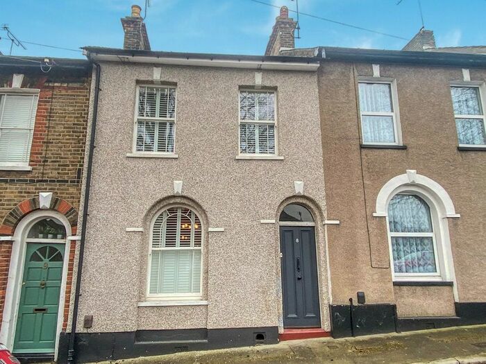 2 Bedroom Terraced House To Rent In Christchurch Road, Gravesend, Kent, DA12
