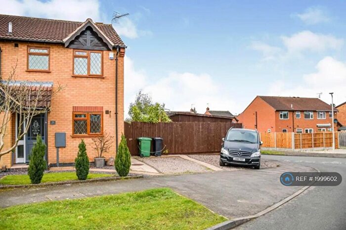 3 Bedroom Semi-Detached House To Rent In Mablowe Field, Wigston, LE18