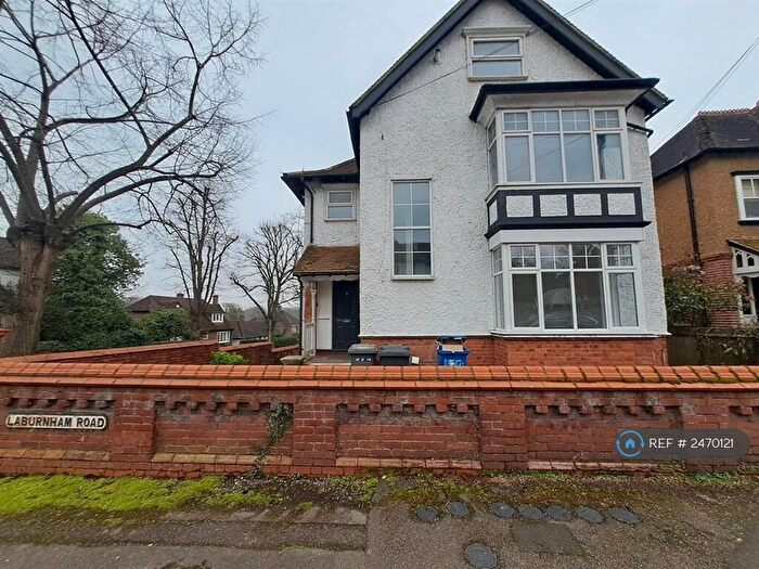1 Bedroom Flat To Rent In Laburnham Road, Maidenhead, SL6