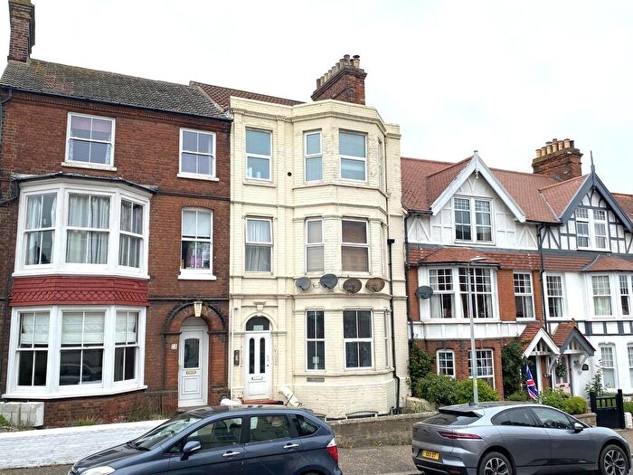 2 Bedroom Apartment For Sale In Alfred Road, Cromer, NR27