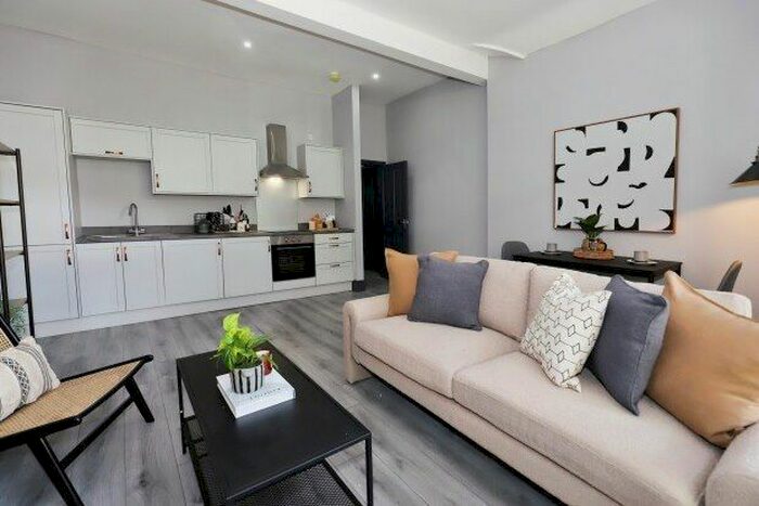 2 Bedroom Flat To Rent In Church Street, Kidderminster, DY10