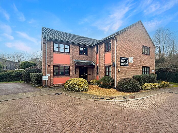 1 Bedroom Flat For Sale In Sayer Street, Huntingdon, Cambridgeshire., PE29