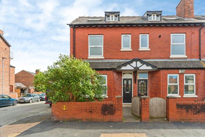2 Bedroom Flat For Sale In Sandy Lane, Chorlton, Manchester, M21