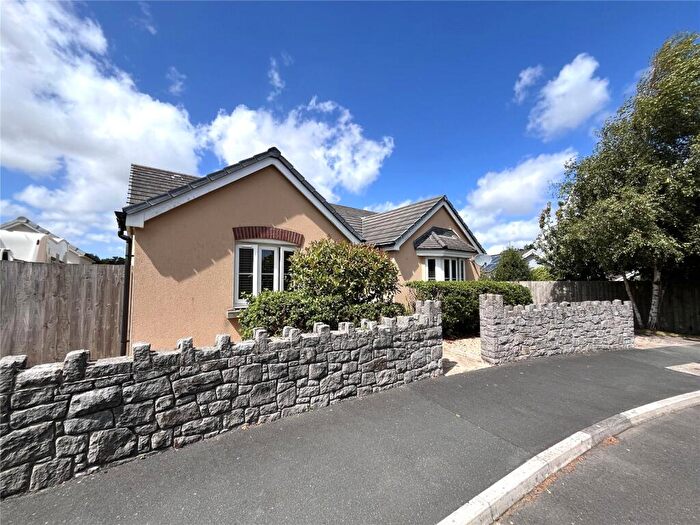 3 Bedroom Bungalow For Sale In Honeyhill Grove, Lamphey, Pembroke, Pembrokeshire, SA71