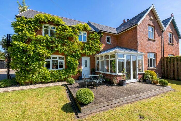 5 Bedroom Character Property For Sale In Polsham, Wells, BA5