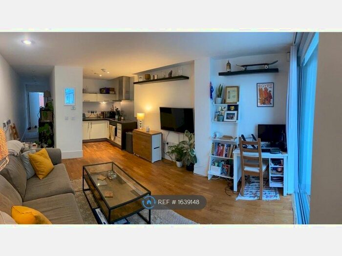 1 Bedroom Flat To Rent In Northstand, London, N5