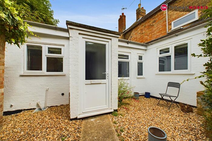 1 Bedroom Bungalow To Rent In High Street, Ramsey, Huntingdon, Cambridgeshire, PE26