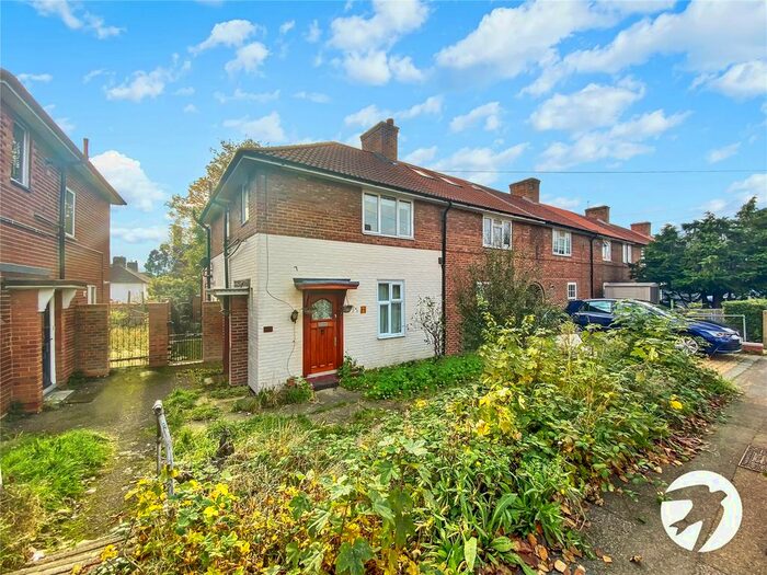 1 Bedroom Flat To Rent In Keedonwood Road, Downham, Bromley BR1