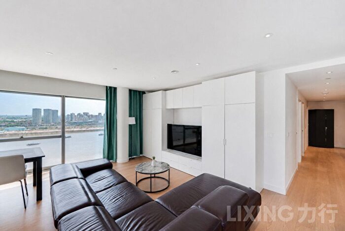 3 Bedroom Flat For Sale In Cutter Lane, Greenwich, SE10