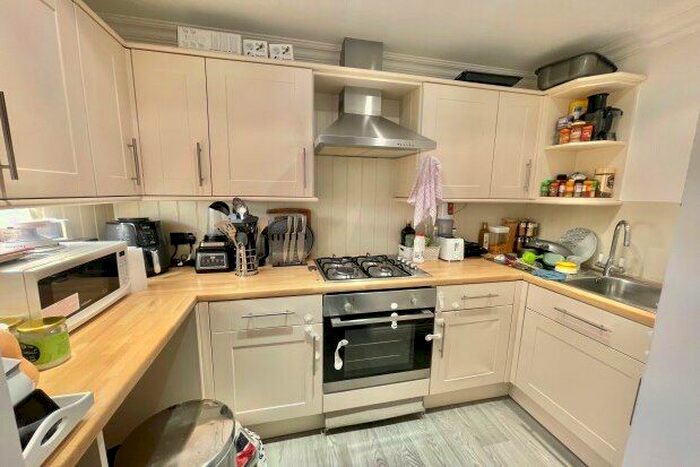 1 Bedroom Flat To Rent In Christchurch Road, Bournemouth, BH1