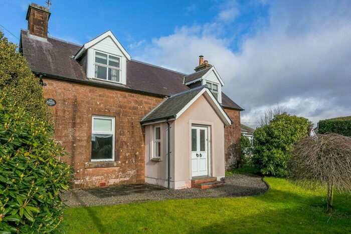 4 Bedroom Detached House For Sale In Dumfries Road, Lockerbie, DG11