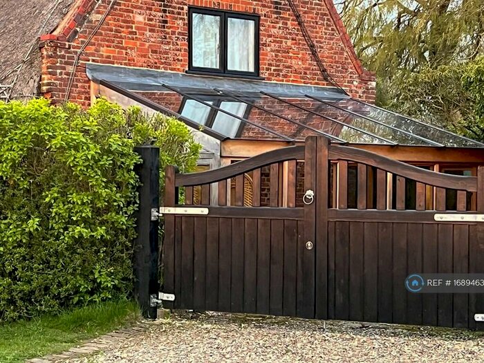 1 Bedroom Semi-Detached House To Rent In Mill Road, Nr Newmarket, CB8