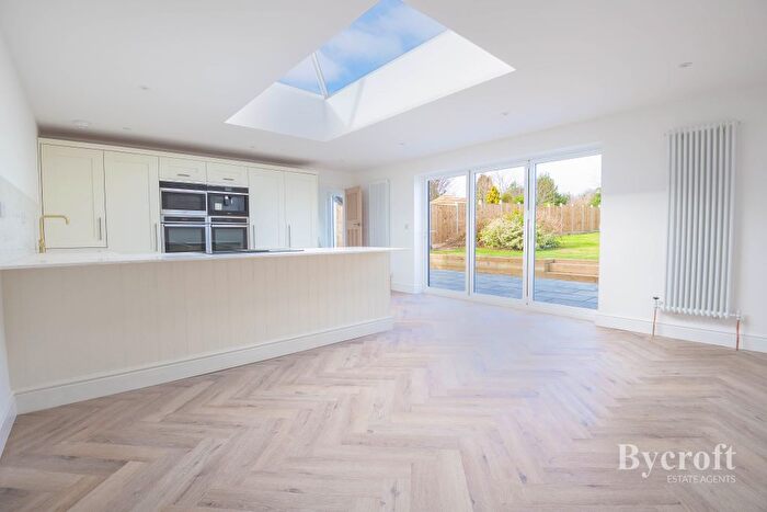 3 Bedroom Detached Bungalow For Sale In Long Lane, Bradwell, NR31