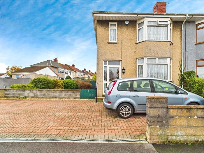 3 Bedroom End Of Terrace House For Sale In Oakdale Road, Bristol, BS14