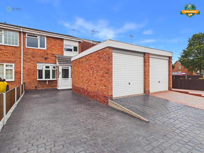 3 Bedroom Semi Detached House For Sale In Ryeclose Croft, Chelmsley Wood, Solihull, B37
