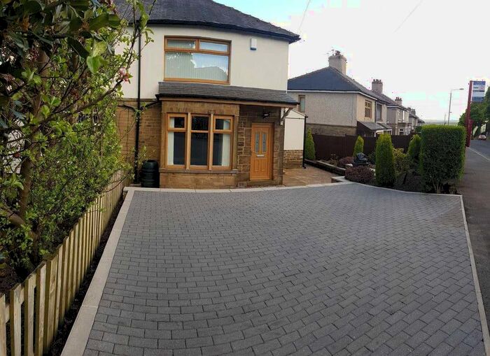 2 Bedroom Semi-Detached House To Rent In Court Lane, Halifax, HX2