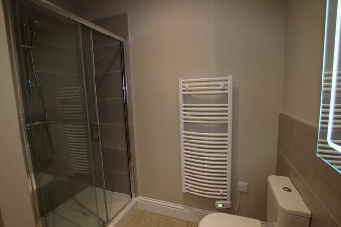 1 Bedroom Flat To Rent In Clinton House, Clinton Terrace, The Park, NG7