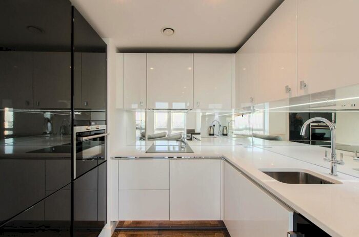 1 Bedroom Flat To Rent In City Road, Clerkenwell, London, EC1V