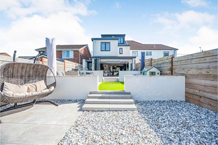 4 Bedroom Semi-Detached House To Rent In Swaythling Road, West End, Southampton, SO30