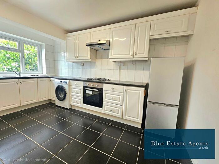 3 Bedroom Terraced House To Rent In Stourton Avenue, Feltham, TW13