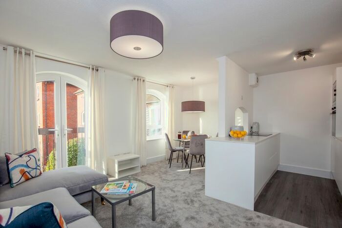 1 Bedroom Flat To Rent In Church Road, Sandford-On-Thames, Oxford, OX4