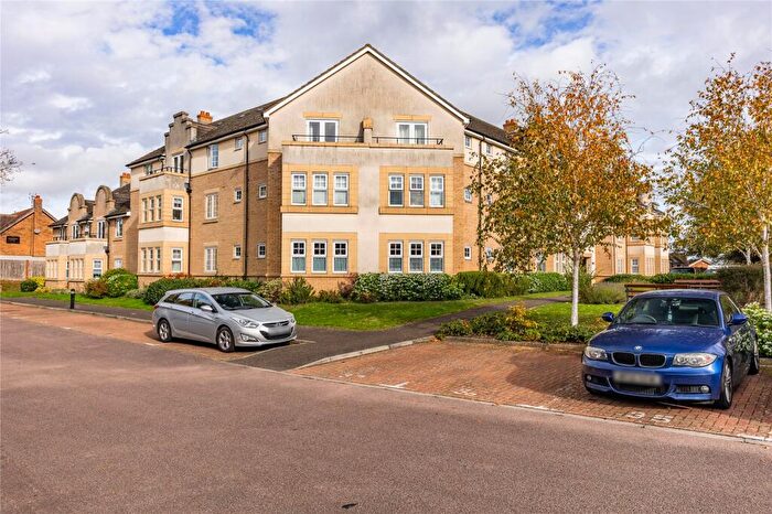 2 Bedroom Apartment For Sale In The Hawthorns, Flitwick, Bedfordshire, MK45