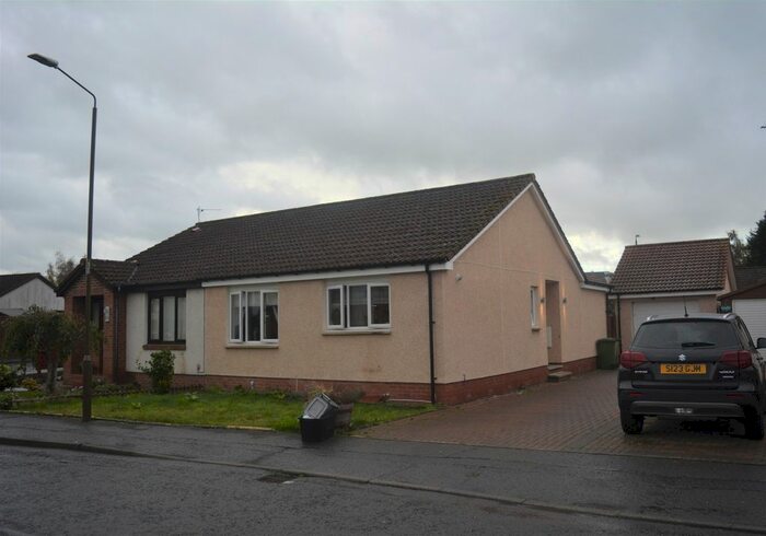 2 Bedroom Semi-Detached Bungalow To Rent In Meadowbank Street, Falkirk, Stirling, FK2