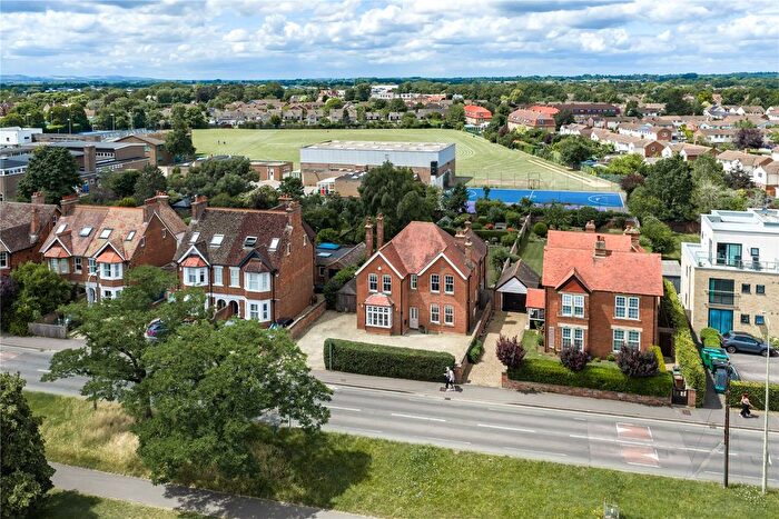 5 Bedroom Detached House For Sale In Wootton Road, Abingdon, Oxfordshire, OX14