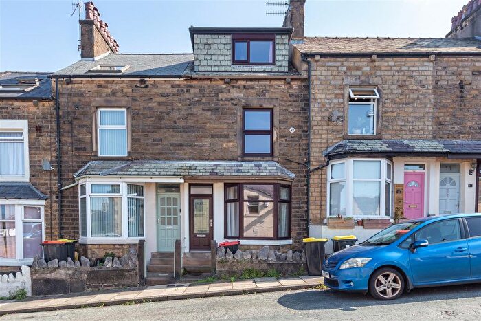 4 Bedroom Terraced House For Sale In Kirkes Road, Lancaster, LA1