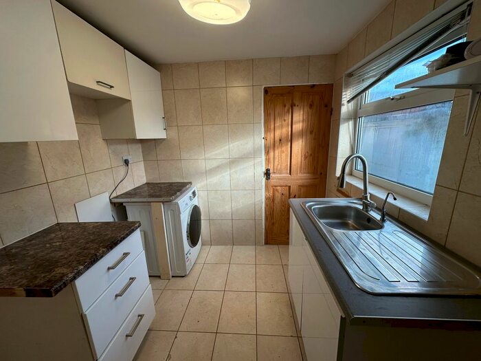 2 Bedroom Terraced House To Rent In Tennyson Road, London, E15